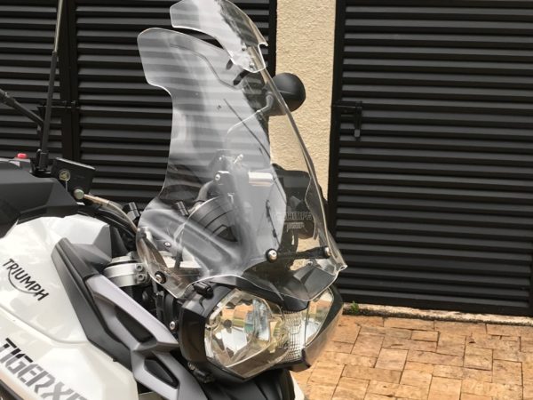 (7810) Bolha Alta Cristal Triumph Tiger 800 com defletor