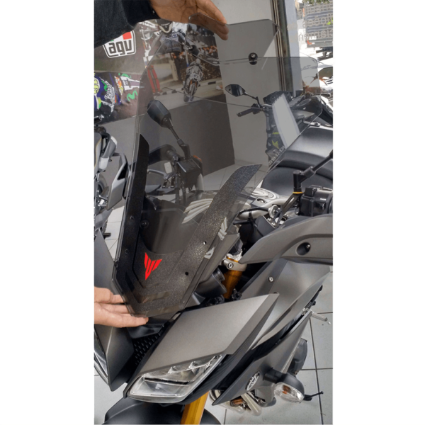 parabrisa moto motobolha Yamaha MT09 Tracer fumê com defletor