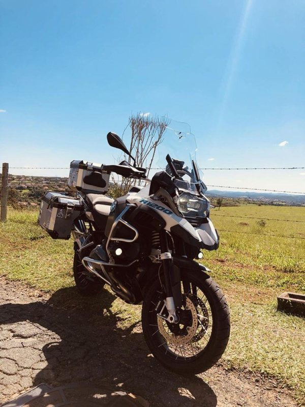 (1210) Bolha Alta Cristal ou Fumê BMW R1200/1250 GS PREMIUM/ADVENTURE 2013 e posteriores com defletor - Image 7