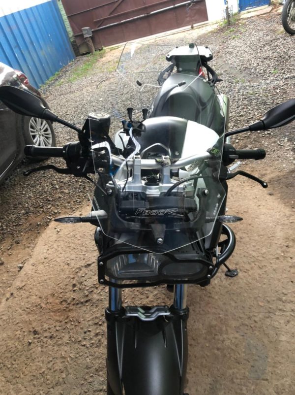 (1830) Bolha Alta Cristal ou Fumê F800R 2009-2014 c/ defletor - Image 2
