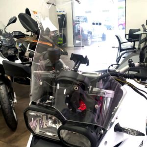 (1730) BOLHA ALTA CRISTAL BMW F700GS 2017-2019 COM DEFLETOR E COM SUPORTES