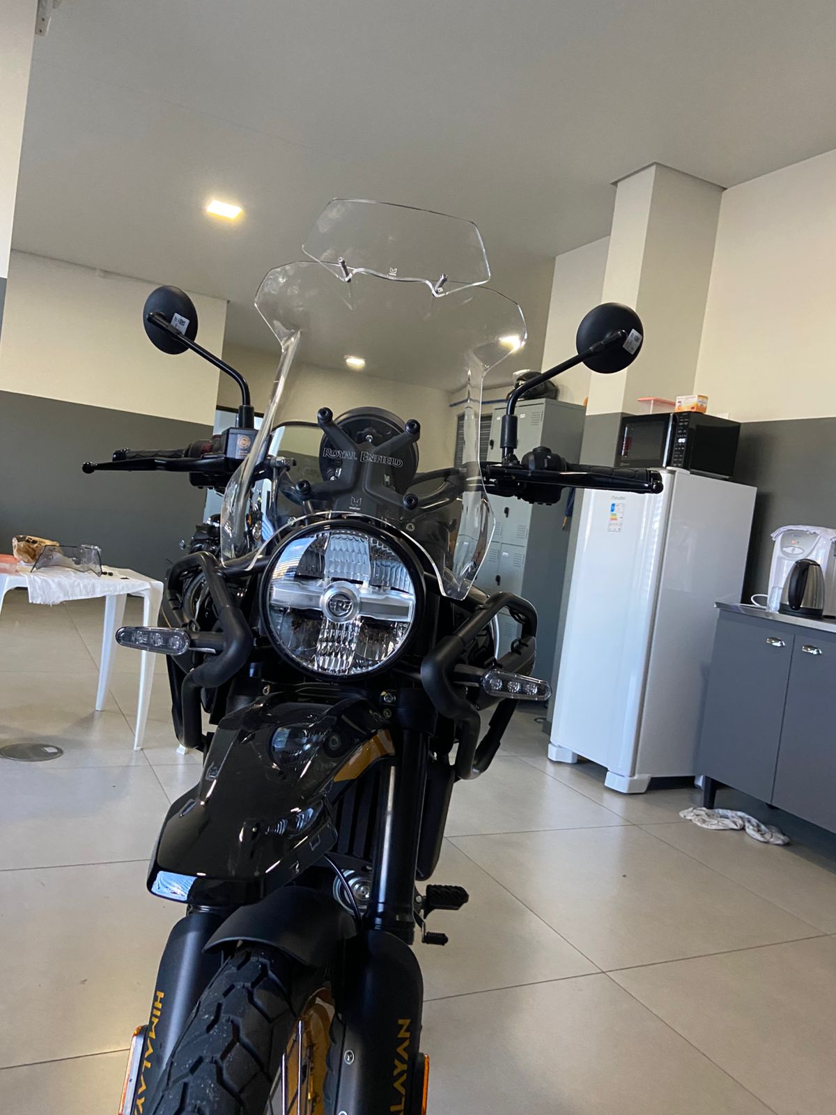 (9544) BOLHA ALTA C/ DEFLETOR HIMALAYAN 450 ROYAL ENFIELD - Imagem 5