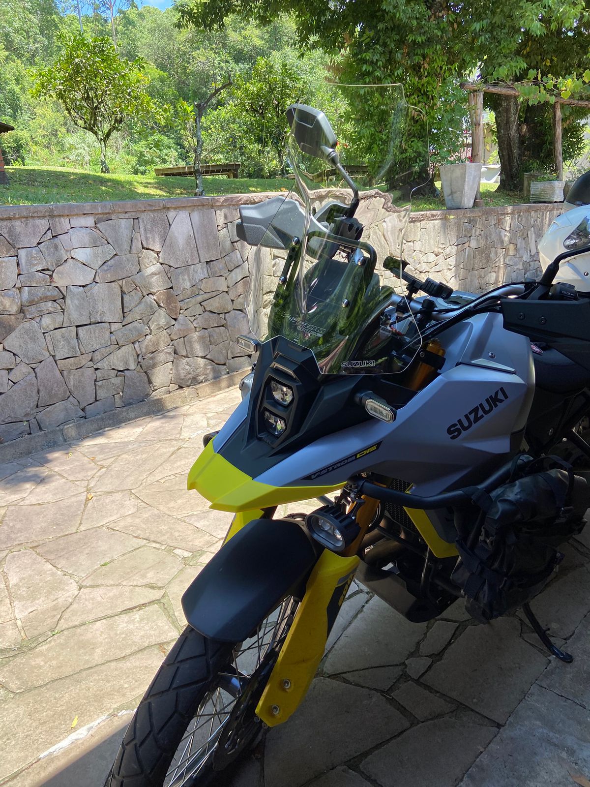 (4860) Bolha Alta Cristal SUZUKI V-Strom 800 - Imagem 9