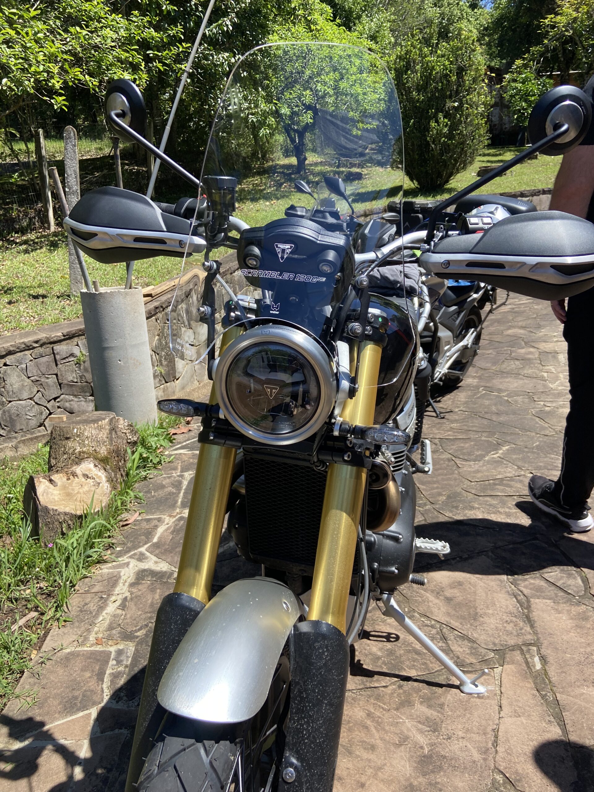 (7450) BOLHA ALTA TRIUMPH SCRAMBLER 1200 - Imagem 2